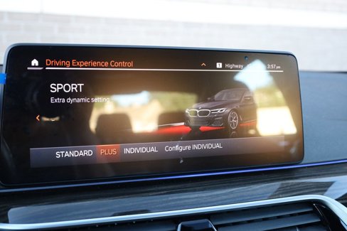 Used 2022 BMW 540i w/ M Sport Package image 44