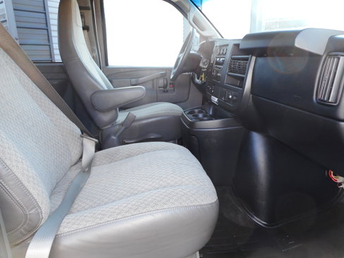 Used 2016 Chevrolet Express 3500 LT w/ LT Preferred Equipment Group image 16