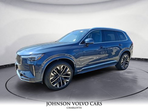 Certified 2025 Volvo XC90 B6 Plus image 9