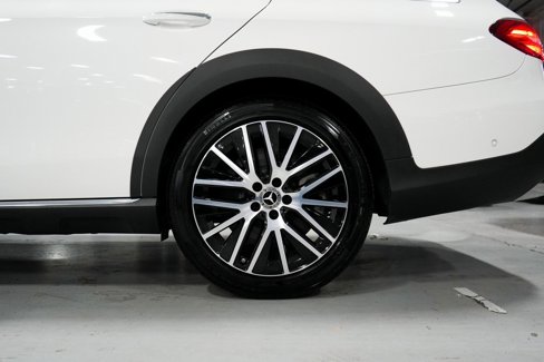 Used 2023 Mercedes-Benz E 450 4MATIC All-Terrain Wagon w/ Premium Package image 36