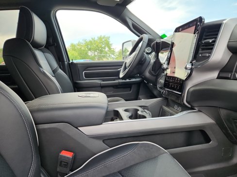New 2025 RAM 2500 Laramie image 19