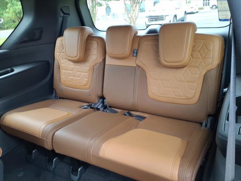New 2026 Nissan Armada Platinum Reserve image 5