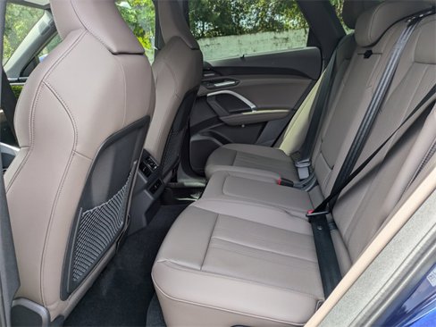 New 2025 Audi Q5 Premium Plus image 15