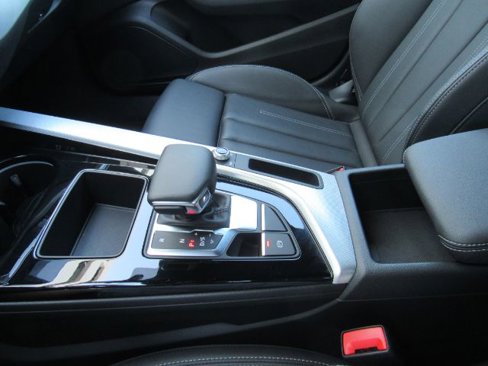 Used 2025 Audi A5 2.0T Premium Plus image 41