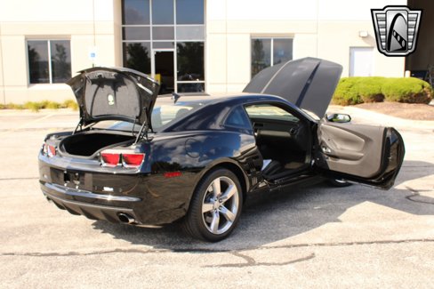 Used 2011 Chevrolet Camaro SS w/ RS Package image 15