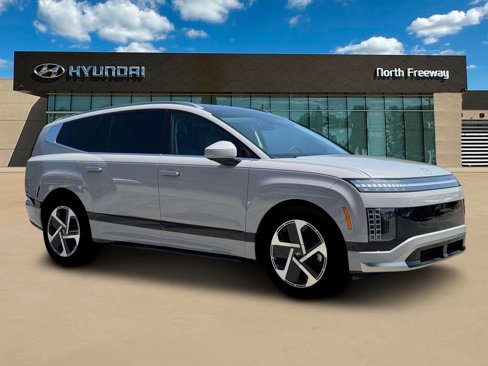 New 2026 Hyundai Ioniq 9 Calligraphy image 10