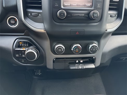 Used 2024 RAM 1500 Big Horn image 22