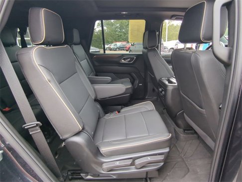 Used 2024 Chevrolet Tahoe Premier w/ Premium Package image 26