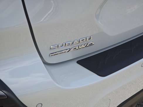 New 2025 Subaru Crosstrek 2.5i Limited w/ Crosstrek Mirror Package image 16