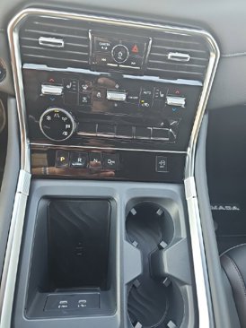 New 2026 Nissan Armada SL image 15
