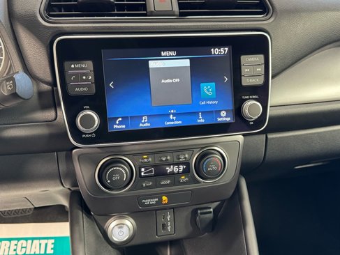 Used 2023 Nissan Leaf S image 16