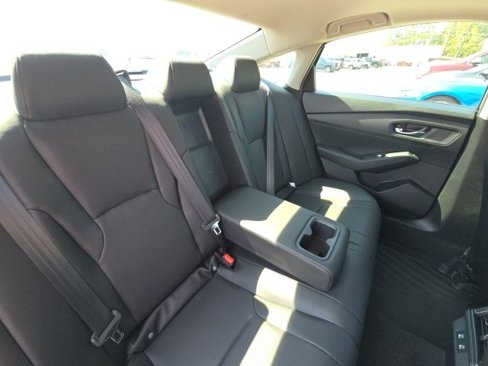Used 2025 Honda Accord EX-L image 14