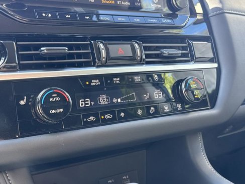 New 2025 Nissan Pathfinder SL image 20