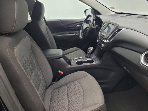 Used 2022 Chevrolet Equinox LT w/ Driver Convenience Package image 21