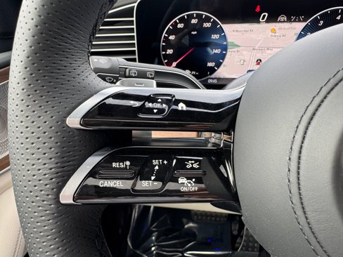 New 2026 Mercedes-Benz GLS 450 4MATIC image 9