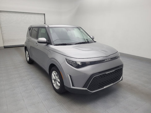 Used 2023 Kia Soul LX w/ LX Technology Package image 13