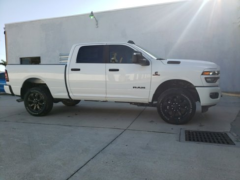 New 2025 RAM 2500 Big Horn image 6