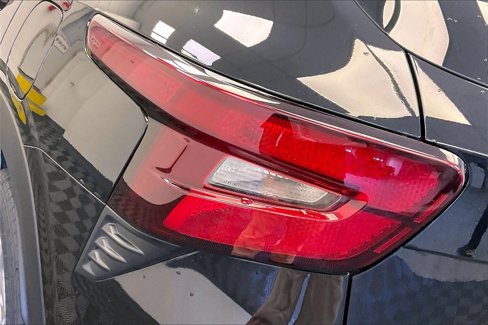 Used 2024 Chevrolet Trax LS w/ LS Convenience Package image 24