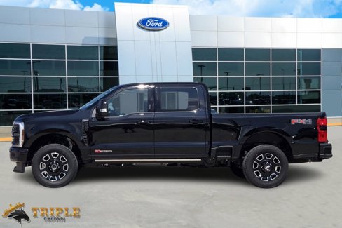 New 2026 Ford F350 Platinum w/ FX4 Off-Road Package image 3