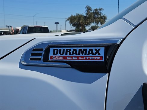 New 2026 GMC Sierra 2500 Denali w/ Denali Reserve Package image 14