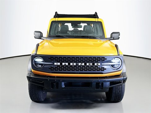 Used 2021 Ford Bronco Badlands image 2