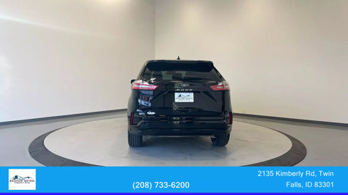 Used 2022 Ford Edge ST-Line w/ Cold Weather Package image 6