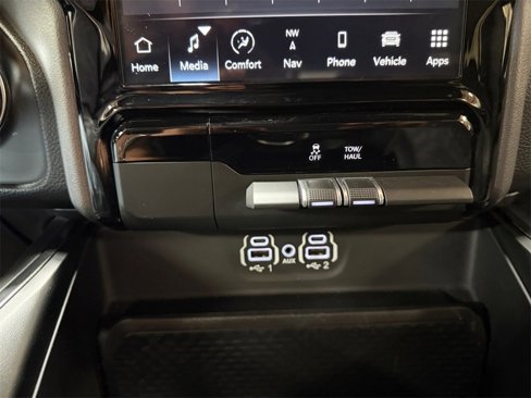 Used 2023 RAM 1500 Sport image 33