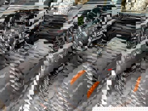 Used 2024 GMC Sierra 3500 AT4 image 2