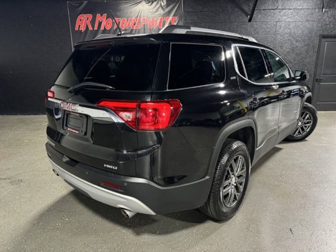 Used 2017 GMC Acadia SLT image 5