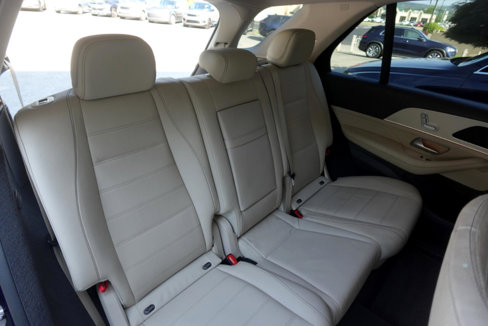Used 2020 Mercedes-Benz GLE 350 4MATIC w/ AMG Line Exterior image 11