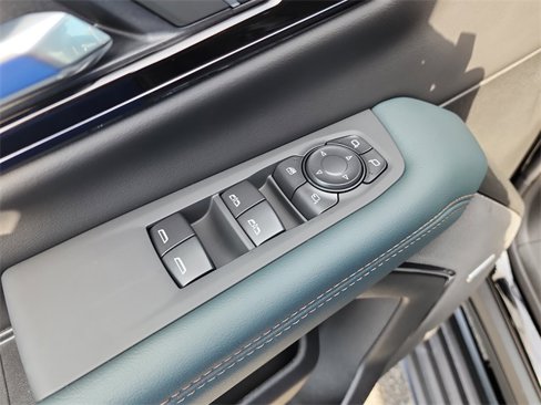 New 2026 GMC Yukon AT4 w/ AT4 Premium Plus Package image 12