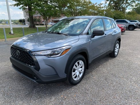 Used 2024 Toyota Corolla Cross L image 4