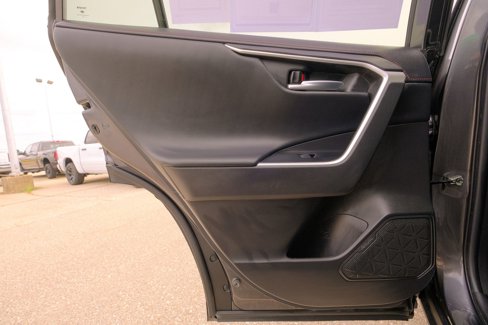Used 2023 Toyota RAV4 TRD Off-Road image 27