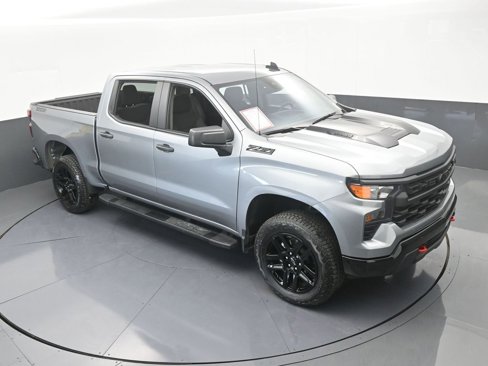 Used 2025 Chevrolet Silverado 1500 Custom Trail Boss w/ LPO, Dark Essentials Package image 56