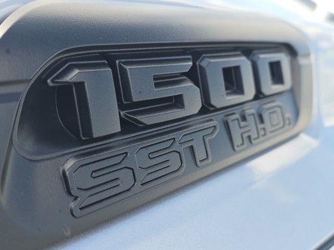 Used 2025 RAM 1500 Limited w/ Bed Utility Group image 9