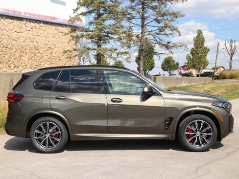 New 2026 BMW X5 xDrive40i w/ M Sport Package image 4