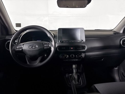 Used 2023 Hyundai Kona SE image 12