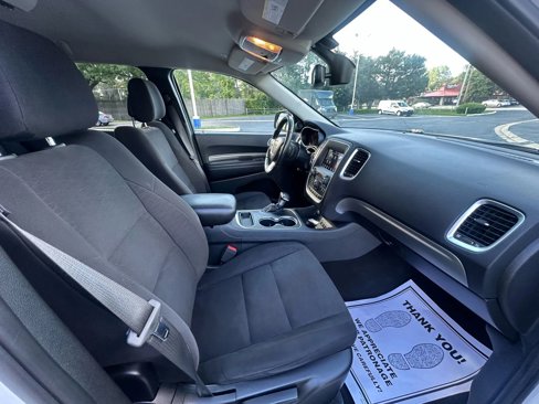 Used 2019 Dodge Durango SXT image 36