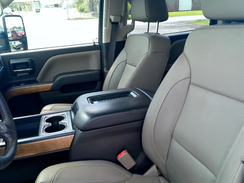 Used 2018 Chevrolet Silverado 2500 LTZ w/ Duramax Plus Package image 13