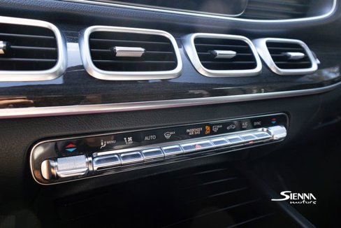 Used 2020 Mercedes-Benz GLE 350 4MATIC w/ Premium Package image 25