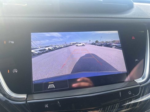 Certified 2025 Cadillac XT6 Premium Luxury image 15