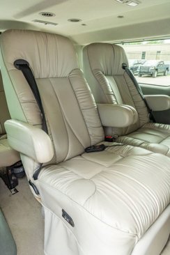 Used 2013 Nissan NV 3500 SL w/ Technology Pkg image 37