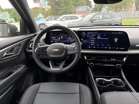 New 2026 Chevrolet Traverse LT w/ Driver Confidence Package image 13