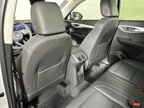 New 2025 Buick Envision Avenir image 22