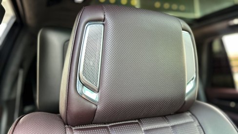 Used 2024 Cadillac Escalade V w/ LPO, ONYX Package image 34