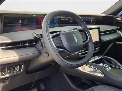New 2025 Lincoln Nautilus Reserve w/ Jet Appearance Package image 3