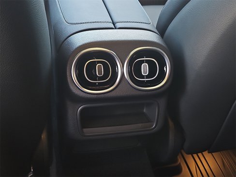 New 2026 Mercedes-Benz GLC 300 4MATIC image 19