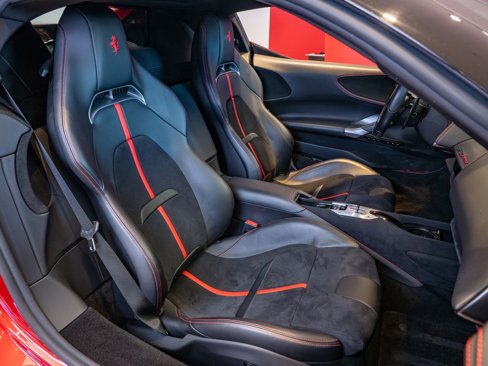 Used 2021 Ferrari SF90 Stradale image 19