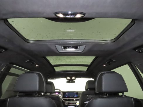 New 2026 BMW X7 M60i image 8