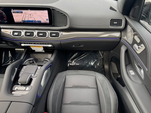 New 2026 Mercedes-Benz GLS 63 AMG 4MATIC image 17